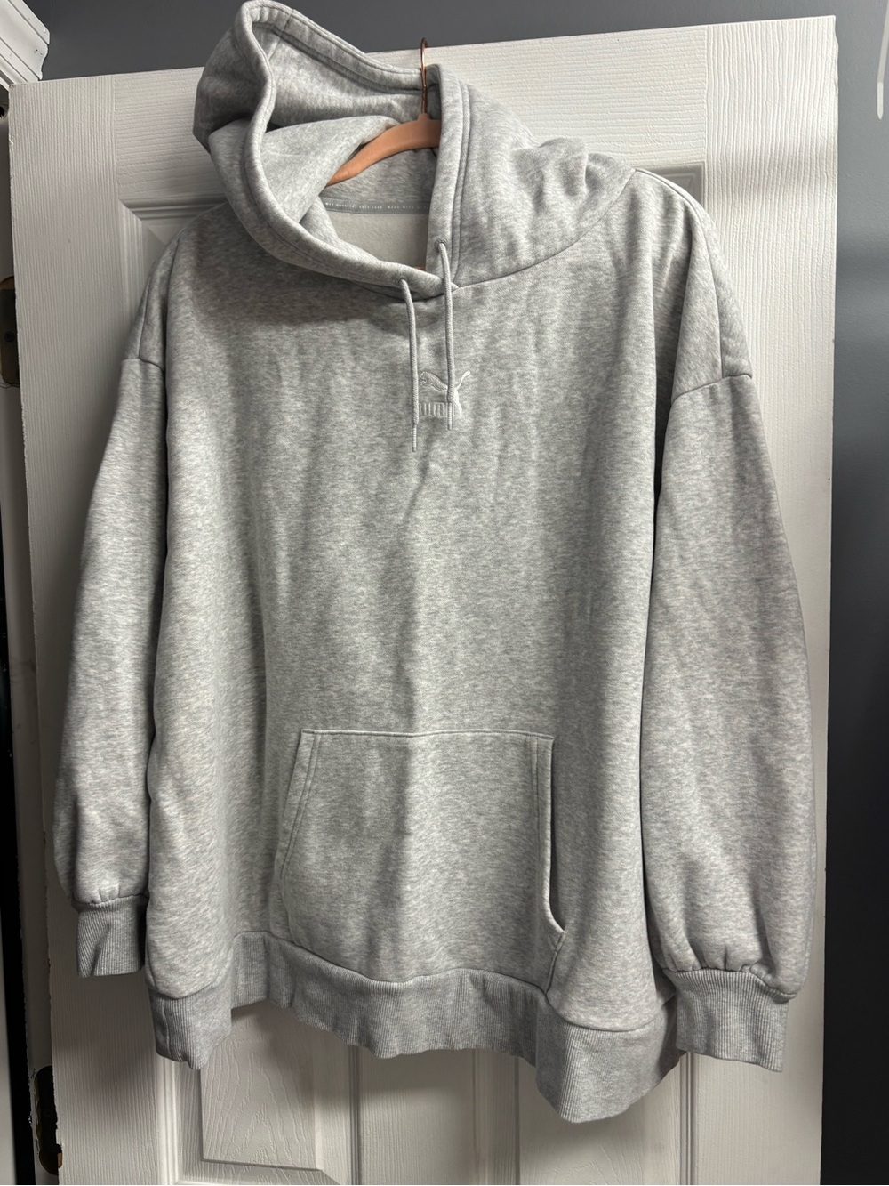 Unisex Lightweight Gray Hooded Sweatshirt - Casual Pullover Hoodie